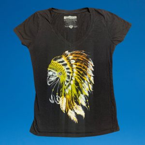 Purchase Metal mulisha women's indian feather hat graphic shirt preowned EUC measures 23" length, 15" width, and 6" sleeve.